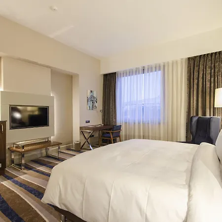 Hotel Doubletree By Hilton