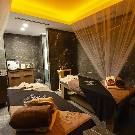 Doubletree By Hilton Hotel