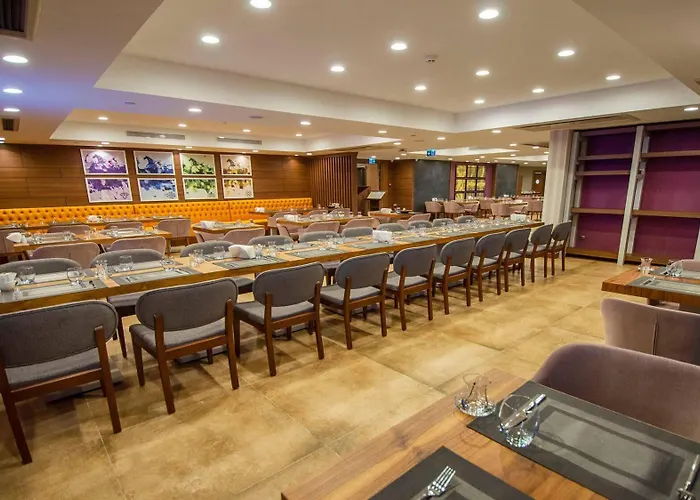 Doubletree By Hilton Hotel