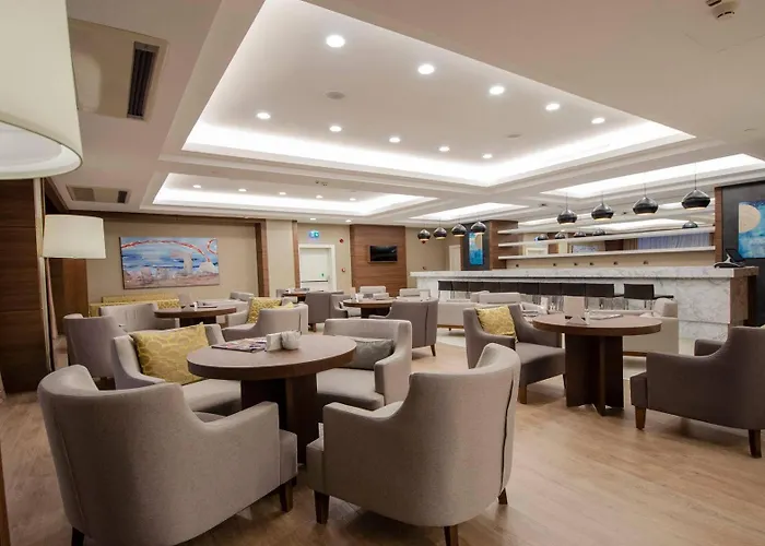 Hotel Doubletree By Hilton